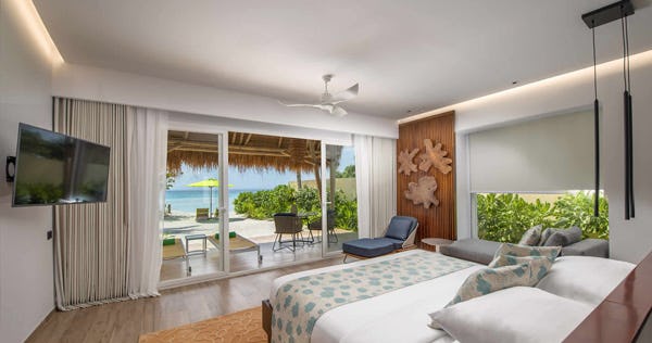 emerald-maldives-resort-and-spa-beach-villa-01_10694