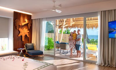 Family Beach Villas with Pool