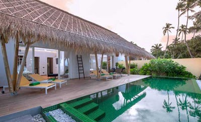 Family Beach Villas with Pool