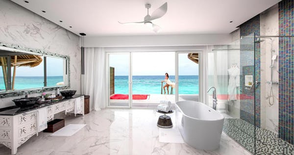 emerald-maldives-resort-and-spa-water-villas-04_10694