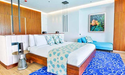 Water Villas with Pool