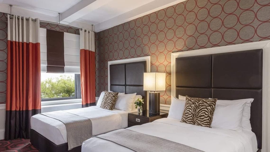 Empire Deluxe Room - Two Double Beds