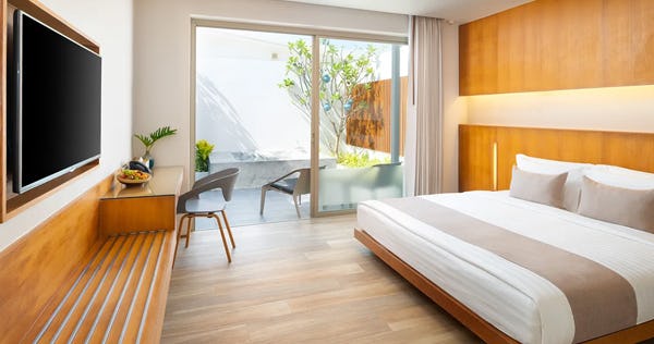 JUNIOR SPA BATH VILLA