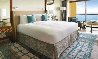 Deluxe Seaview King Room