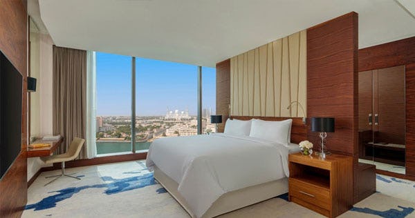 fairmont-bab-al-bahr-abu-dhabi-one-bedroom-view-suite_2147