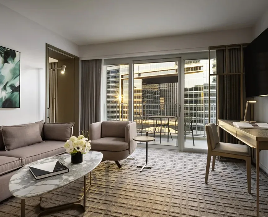 fairmont-century-plaza-las-angeles-usa-century-plaza-one-bedroom-suite-01_585