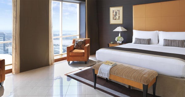 fairmont-dubai-one-bedroom-suite_11