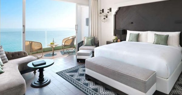 fairmont-fujairah-beach-resort-one-bedroom-suite_7971