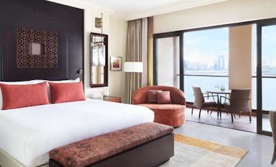 Fairmont Gold Deluxe Palm Sea View Suite