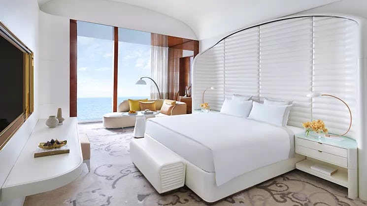 FAIRMONT KING SEAVIEW  BALCONY