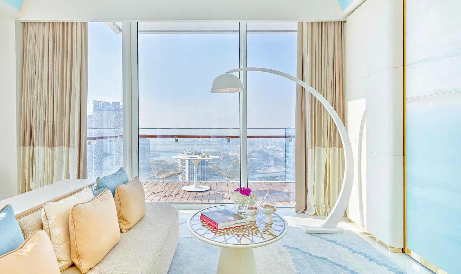 ONE BEDROOM GOLD SUITE SEA VIEW BALCONY