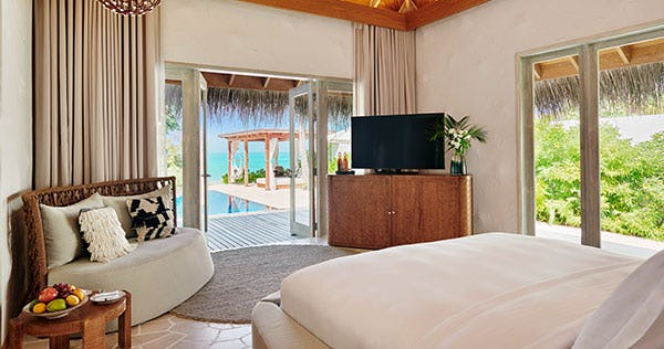 fairmont-maldives-sirru-fen-fushi-two-bedroom-beach-sunset-villa-with-private-pool-02_10355