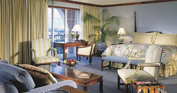 Fairmont Gold Penthouse Suites