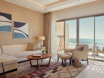 Fairmont Deluxe Ocean View One Bedroom Suite
