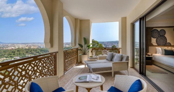 fairmont-tazi-palace-tangier-morocco-junior-suite-king-bed-panoramic-view-01_11992