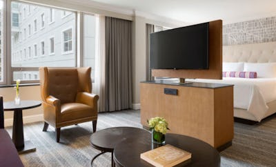 Fairmont Gold Executive Suite