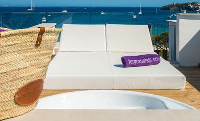 DOUBLE SEA VIEW WITH PRIVATE TERRACE AND JACUZZI