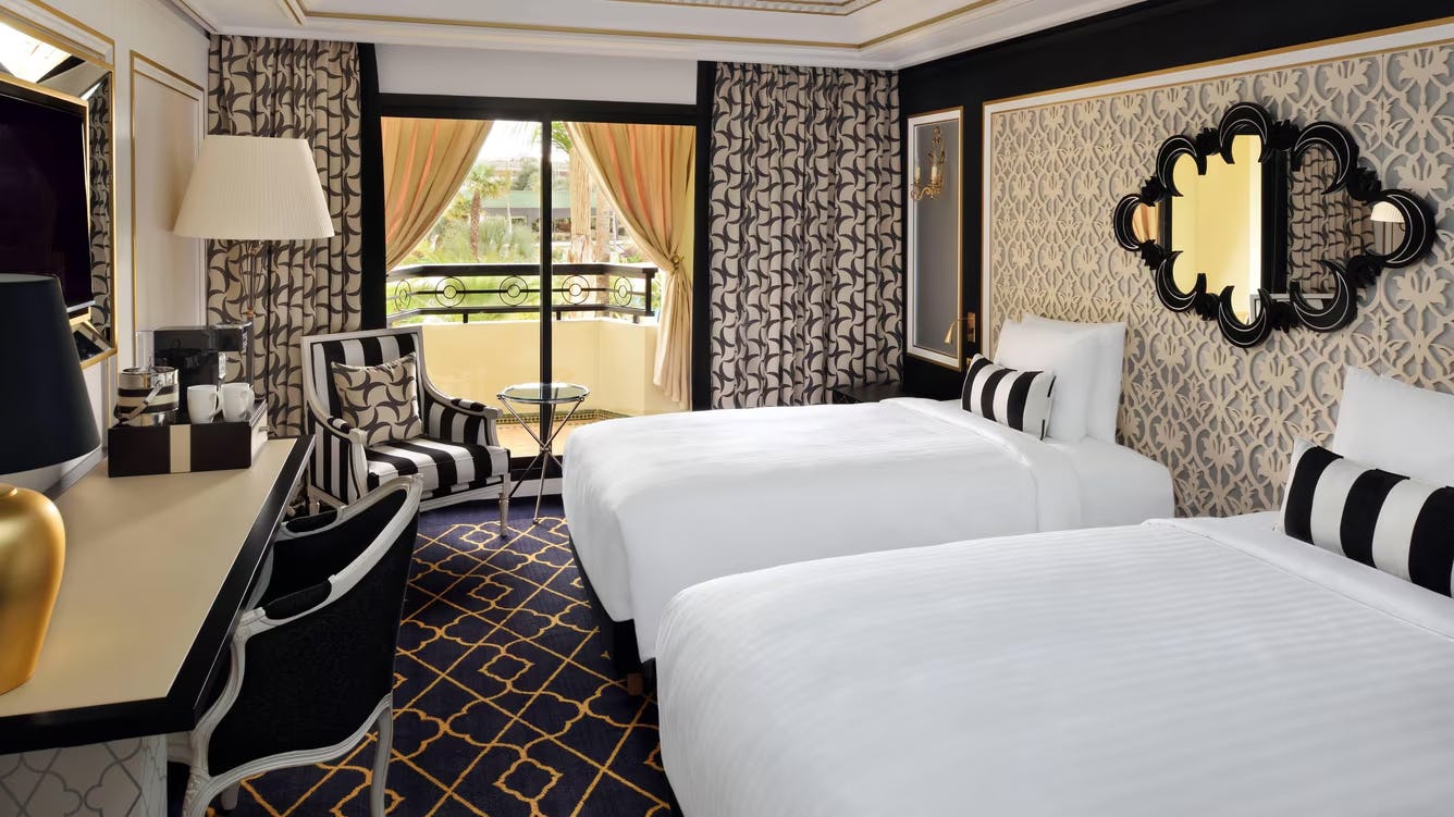 Deluxe Guest room, 2 Twins, Garden view, Balcony