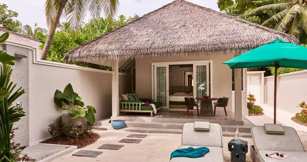 finolhu-maldives-beach-villa-02_10889