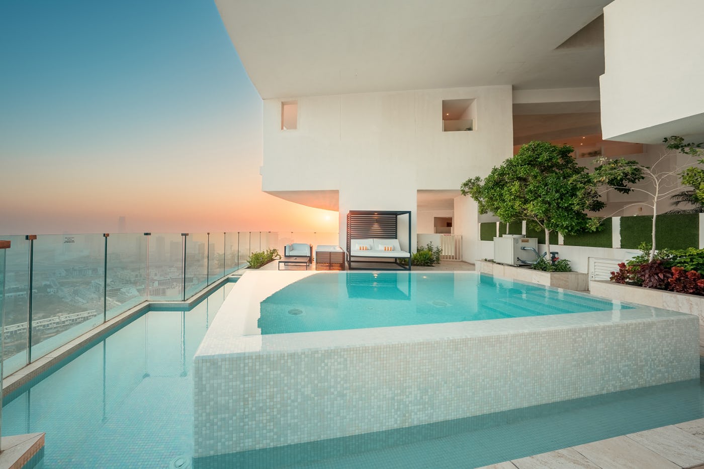 2 BED | Sky Villa w/Pool