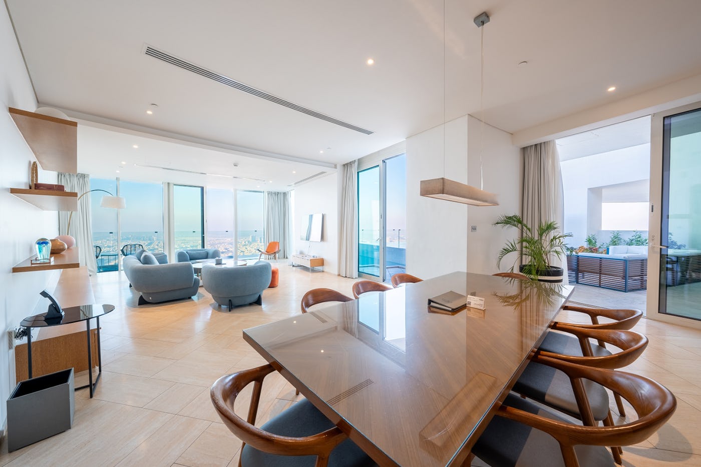 4 BED | Sky Villa w/ Pool