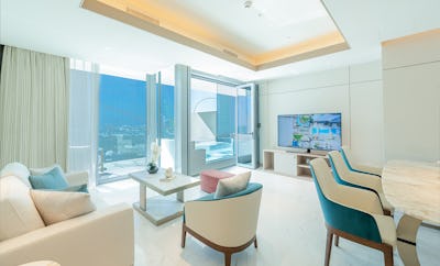 2 BED Skyline Suite w/Pool