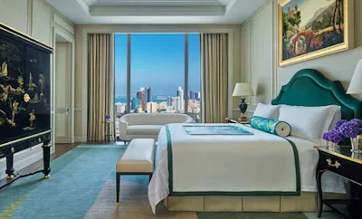 PRESIDENTIAL SUITE