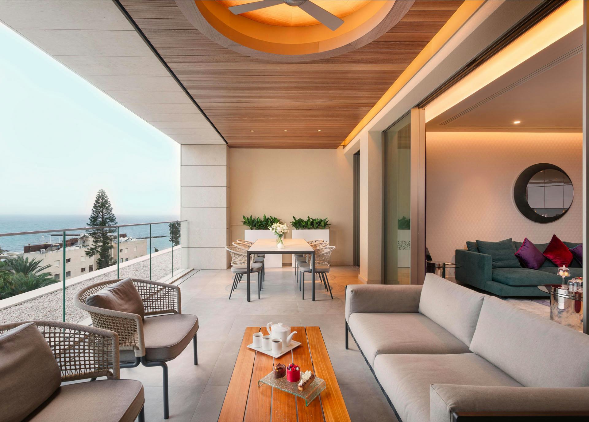 THREE-BEDROOM RESIDENCE