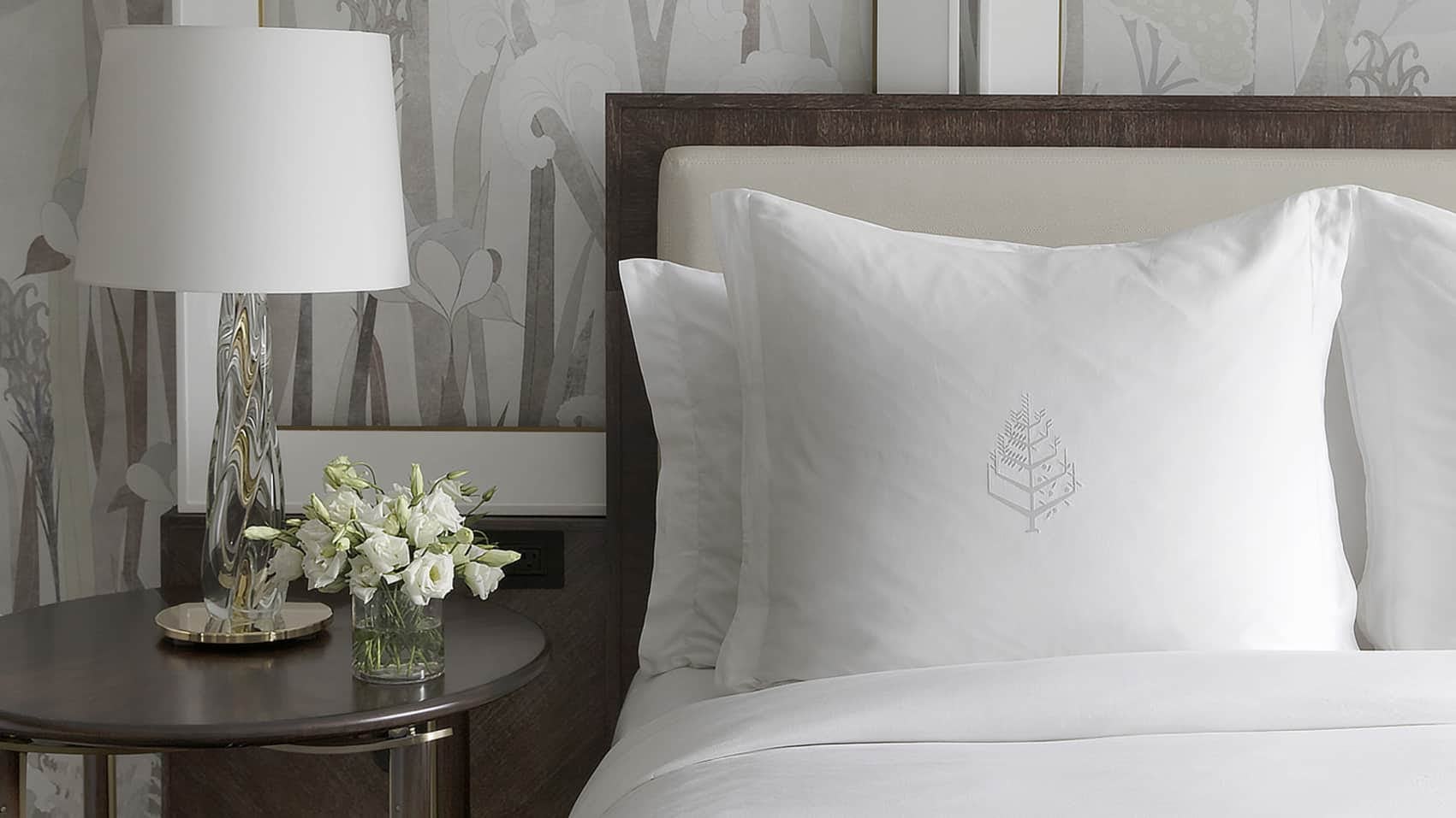 Premier One-Bedroom Suite