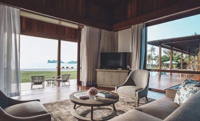 IMPERIAL THREE-BEDROOM BEACH VILLA WITH POOL