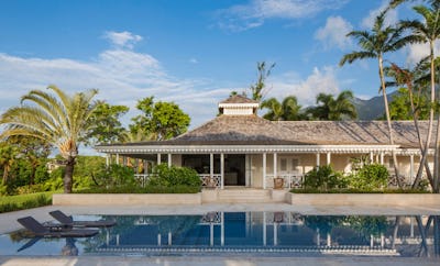 FOUR-BEDROOM MAHOGANY HILL ESTATE