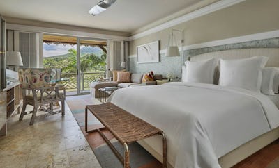 NEVIS PEAK VIEW ROOM