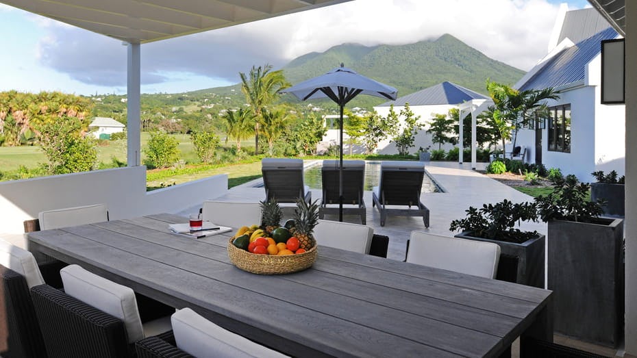 THREE-BEDROOM PINNEY