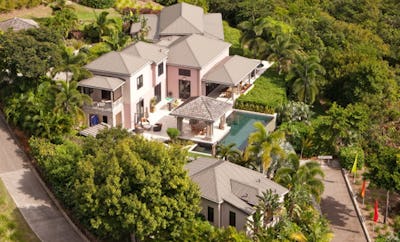 THREE-BEDROOM STEWARTS ESTATE