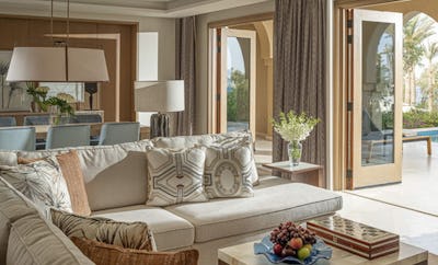 IMPERIAL SUITE WITH POOL