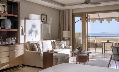 PREMIER SEA-VIEW ROOM