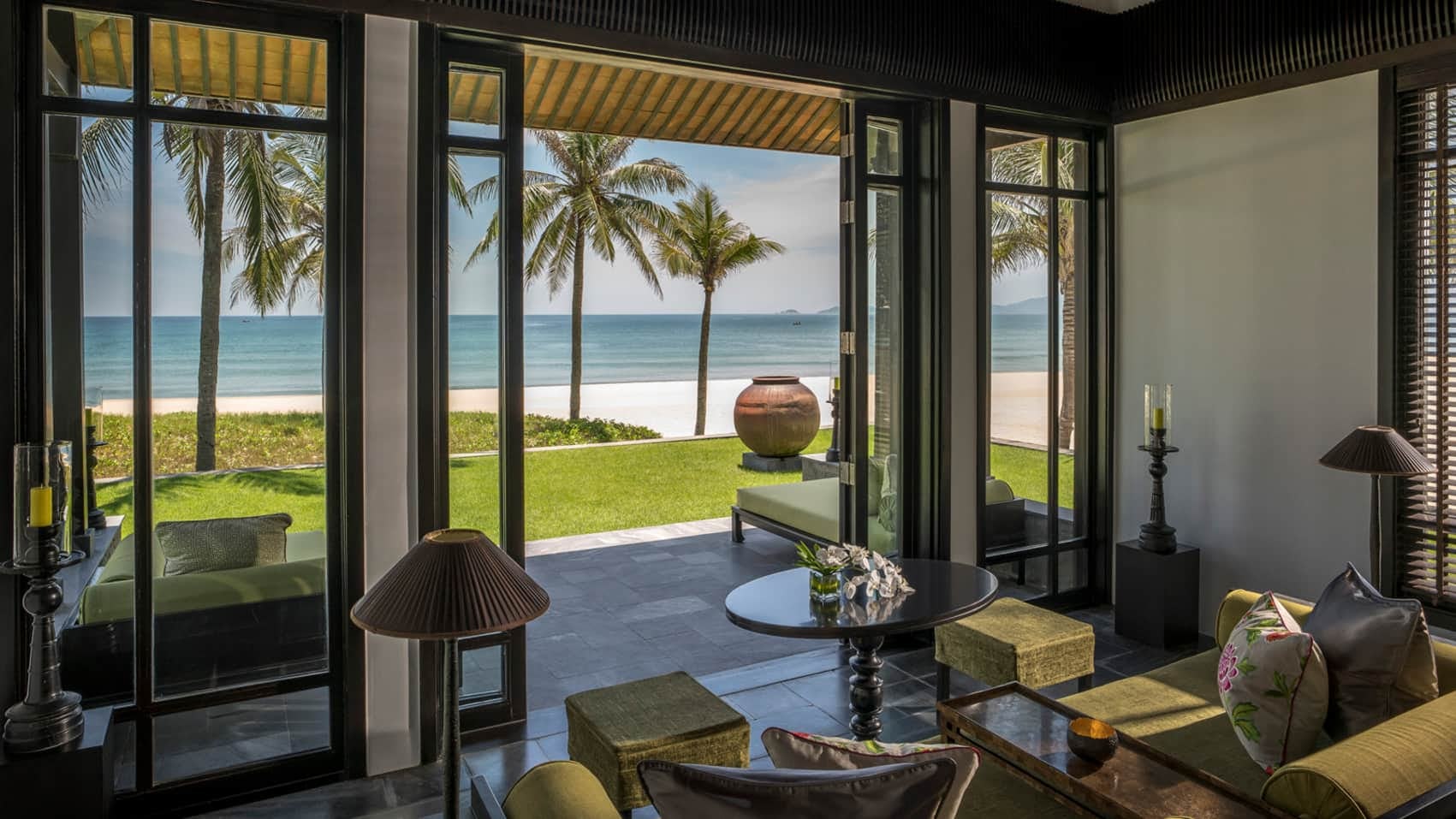One-Bedroom Beachfront Villa