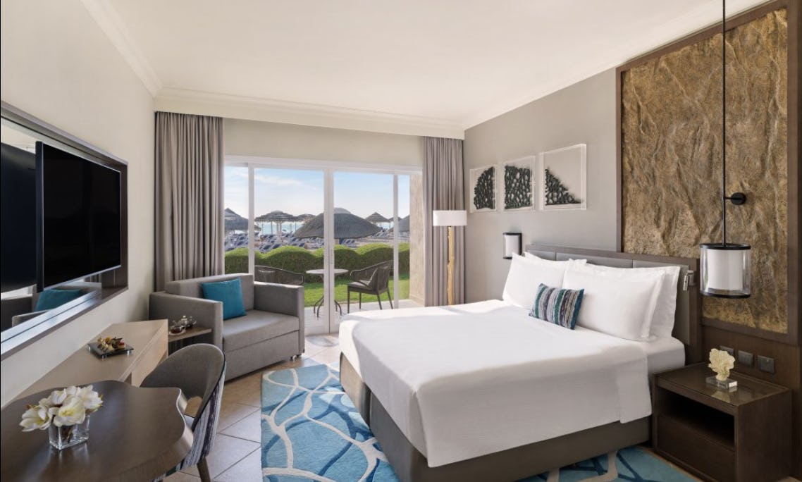 OCEAN FRONT ROOM WITH TERRACE