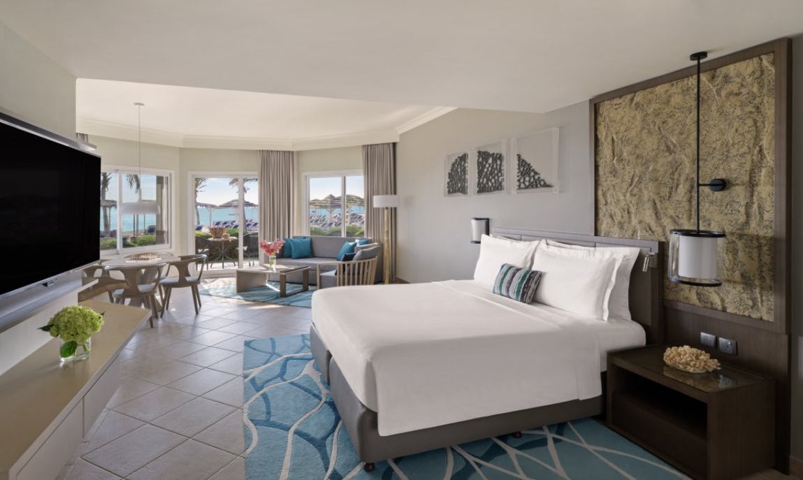 OCEAN FRONT SUITE WITH TERRACE