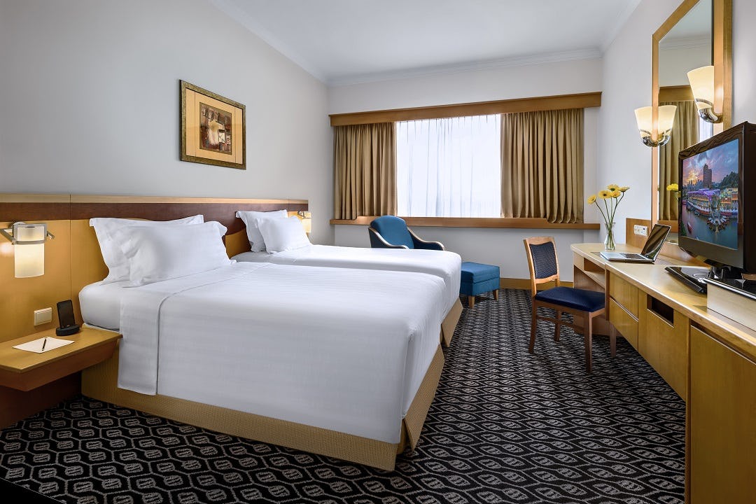 furama-city-center-singapore-superior-room_6432