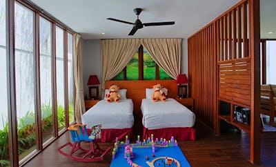 DUPLEX FAMILY POOL VILLA