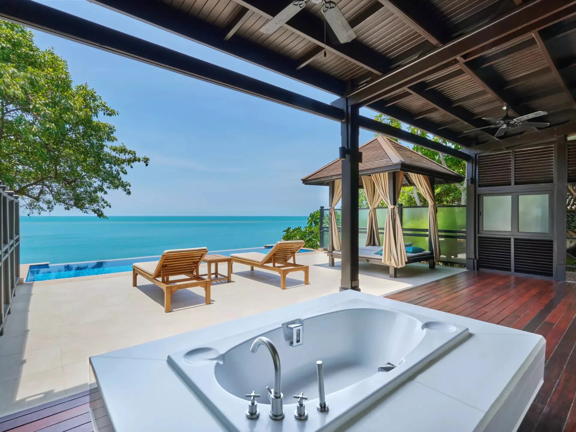 garrya-tongsai-bay-samui-wellbeing-three-bedroom-seafront-pool-villa_324