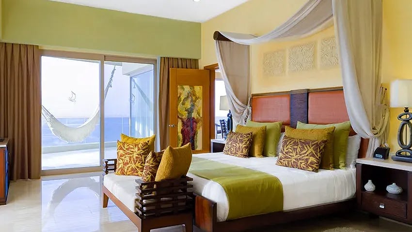 Two Bedroom Panoramic Suite