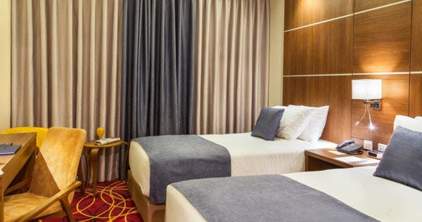 gerasa-hotel-amman-deluxe-twin-room-01_12362