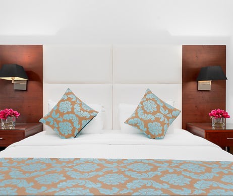 golden-sand-hotel-and-residence-sharjah-studio-w-kitchenete-01_10716