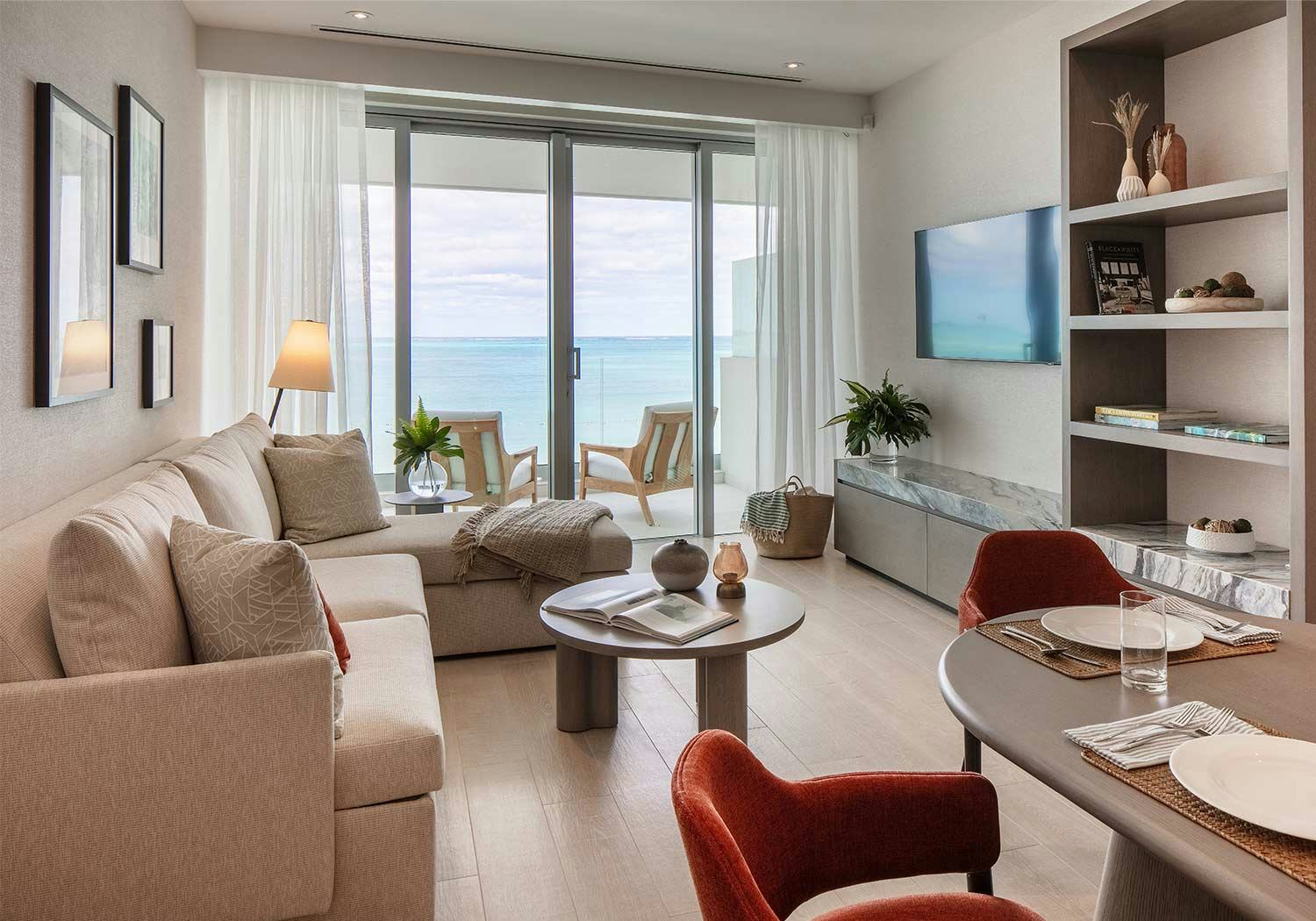 One Bedroom Ocean Front Suites