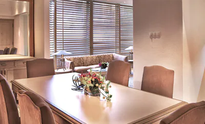 1 or 2 Bedroom Suite