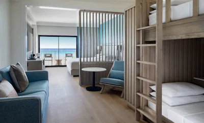 Family Suite-Bunk Beds