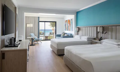 Junior Suite 2 Queens