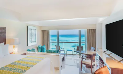 Ocean Front Suite King
